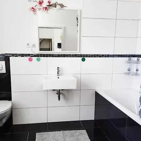 Work & In Iiii Apartmán Kleve (Dusseldorf)